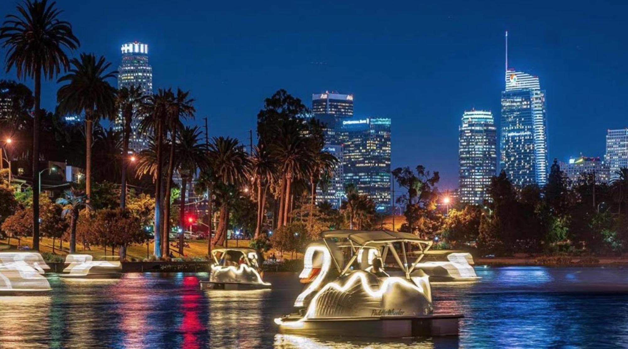 Bright Lights Central Downtown Los Angeles Exterior foto